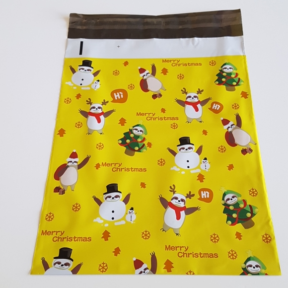 🎅🏼25 pcs Merry Christmas Poly Mailers 10"x13" inches - Picture 1 of 3